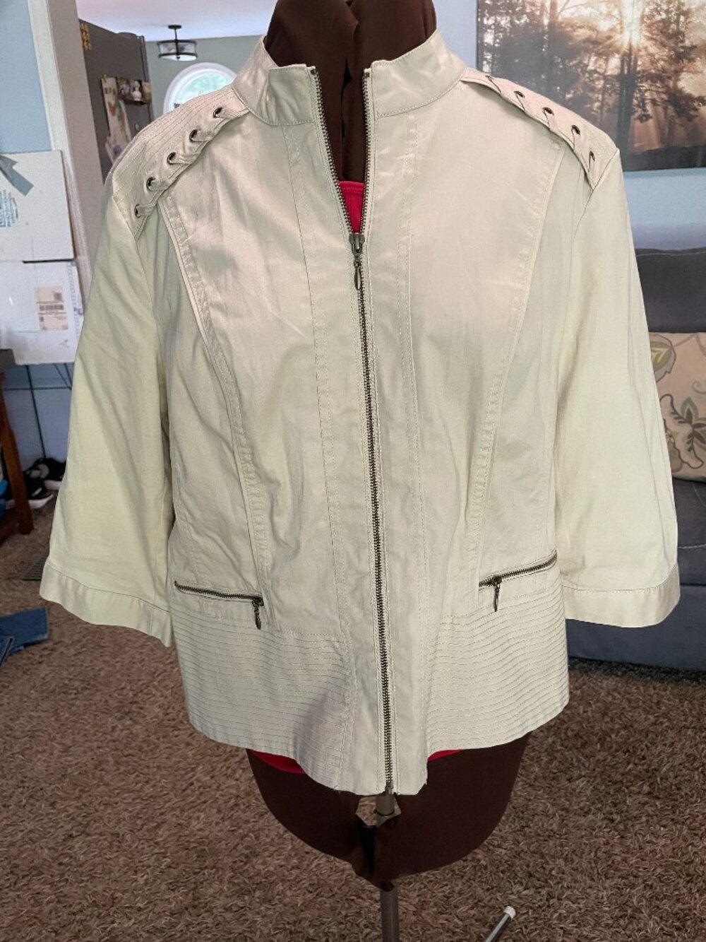db established 1962 ladies top jacket